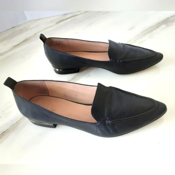 FRANCO SARTO Susie Soft Grain Leather Silver Accent Heel Pointed Toe Flats Sz 9M - Picture 2 of 10